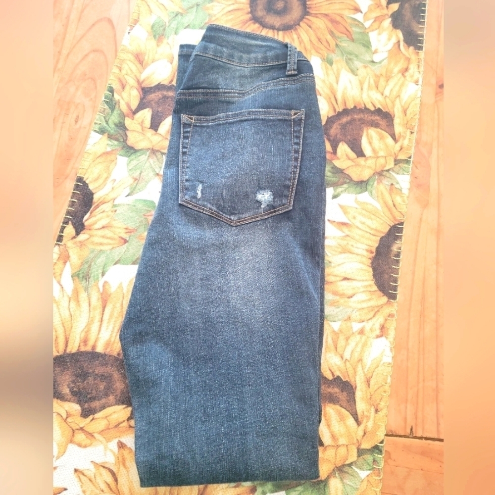 Maurices Jeans - Picture 3 of 3